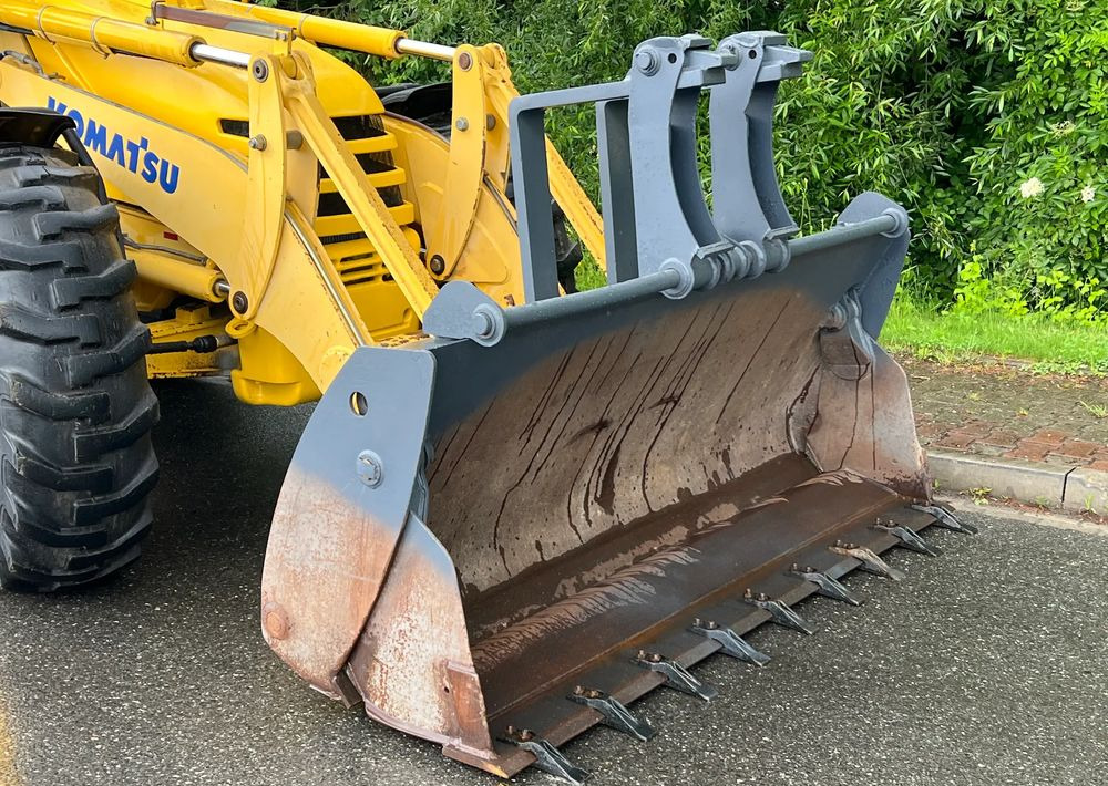 Komatsu * Koparko Ładowarka * Komatsu WB 97 S Utility * - Экскаватор-погрузчик: фото 2 Komatsu * Koparko Ładowarka * Komatsu WB 97 S Utility * - Экскаватор-погрузчик: фото 2