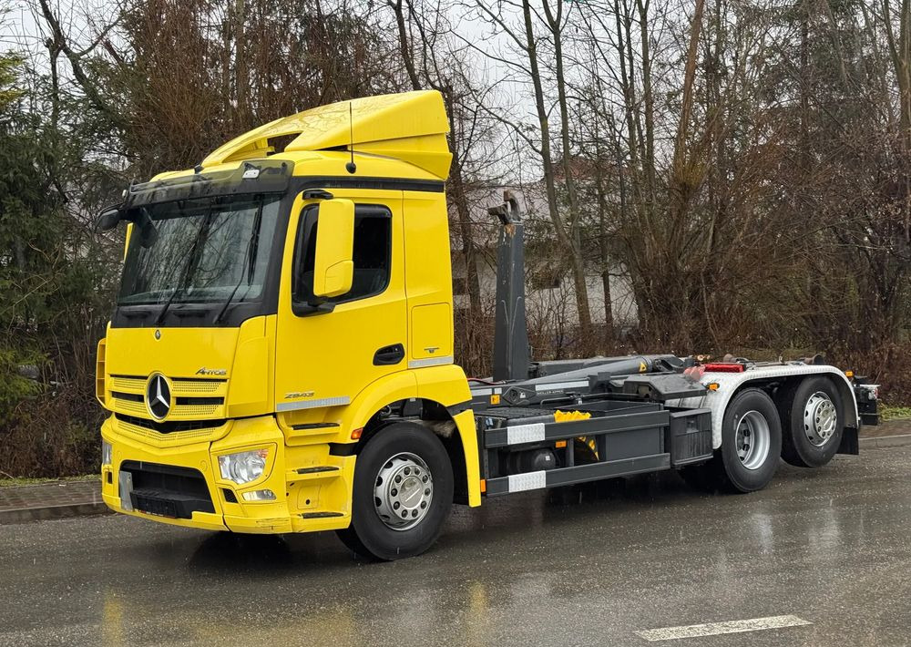 Mercedes-Benz * Hakowiec * Mercedes Antos 2543 * Sprowadzony * Stan Perfekcyjny - Крюковой мультилифт: фото 2 Mercedes-Benz * Hakowiec * Mercedes Antos 2543 * Sprowadzony * Stan Perfekcyjny - Крюковой мультилифт: фото 2