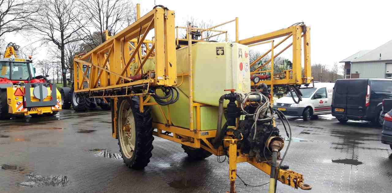 Dubex Vector 33 m. 3200 l. veldspuiten - Прицепной опрыскиватель: фото 2 Dubex Vector 33 m. 3200 l. veldspuiten - Прицепной опрыскиватель: фото 2