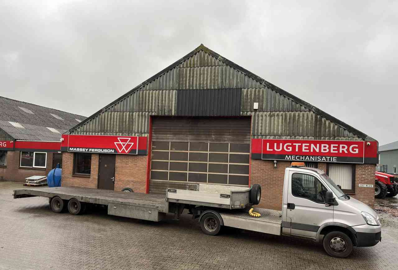 Iveco IVECO 40C18/T EURO 4 BE Combinatie. - Малотоннажный седельный тягач, Низкорамный полуприцеп: фото 1 Iveco IVECO 40C18/T EURO 4 BE Combinatie. - Малотоннажный седельный тягач, Низкорамный полуприцеп: фото 1