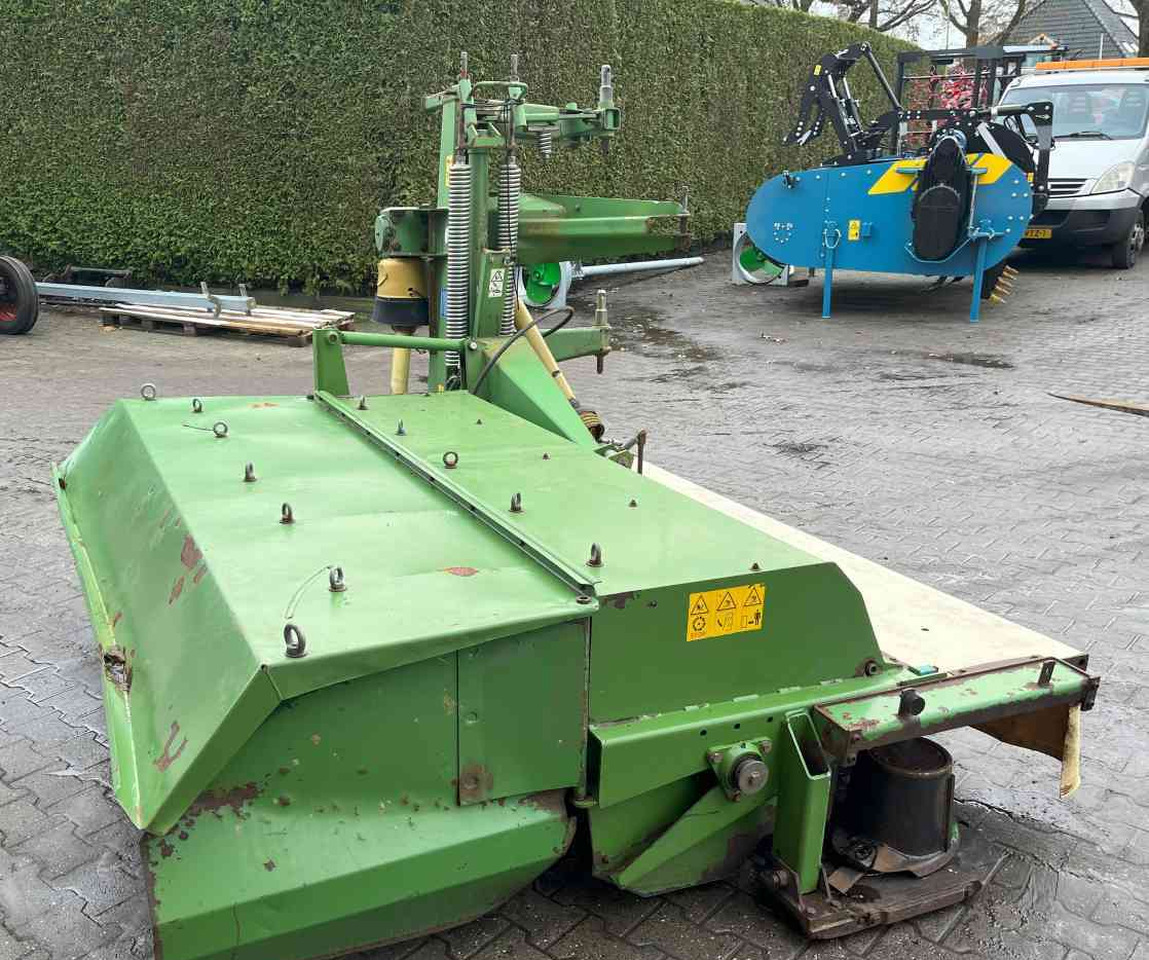 Krone Easycut 280 CV achtermaaier schijvenmaaier kneuzer weidebouwmachines - Косилка: фото 4 Krone Easycut 280 CV achtermaaier schijvenmaaier kneuzer weidebouwmachines - Косилка: фото 4