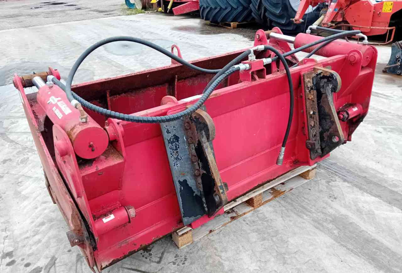 Redrock Allround 85-200 kuilhapper Volvo L30 aansl. voermachines - Техника для силоса: фото 4 Redrock Allround 85-200 kuilhapper Volvo L30 aansl. voermachines - Техника для силоса: фото 4