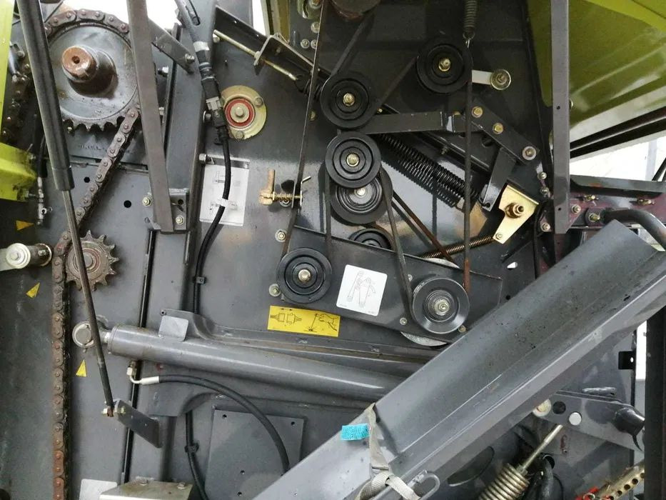 Prasa rolująca Claas Rollant 374 - Пресс-подборщик рулонный: фото 5 Prasa rolująca Claas Rollant 374 - Пресс-подборщик рулонный: фото 5