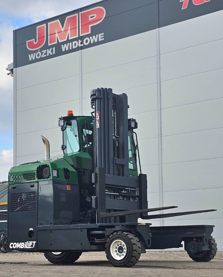 Combilift C 4000 D MK4 150 hrs RENTED  - Четырехсторонний погрузчик: фото 1 Combilift C 4000 D MK4 150 hrs RENTED  - Четырехсторонний погрузчик: фото 1
