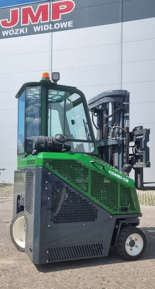 Combilift CB 2500 LPG - Четырехсторонний погрузчик: фото 2 Combilift CB 2500 LPG - Четырехсторонний погрузчик: фото 2