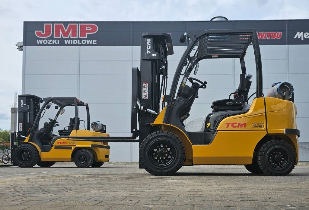 TCM FGE25-E2 UNUSED TRIPLEX 4700mm  - Газовый погрузчик: фото 2 TCM FGE25-E2 UNUSED TRIPLEX 4700mm  - Газовый погрузчик: фото 2