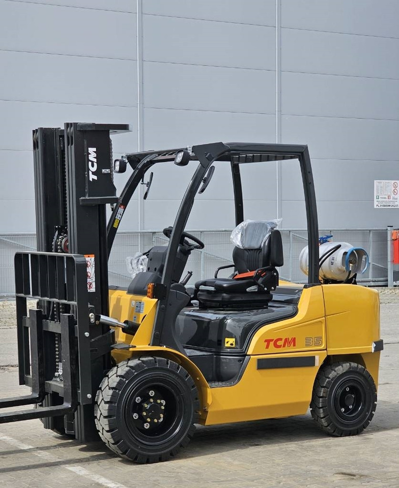 TCM FGE35-E2 BRAND NEW TR4700mm  - Газовый погрузчик: фото 5 TCM FGE35-E2 BRAND NEW TR4700mm  - Газовый погрузчик: фото 5