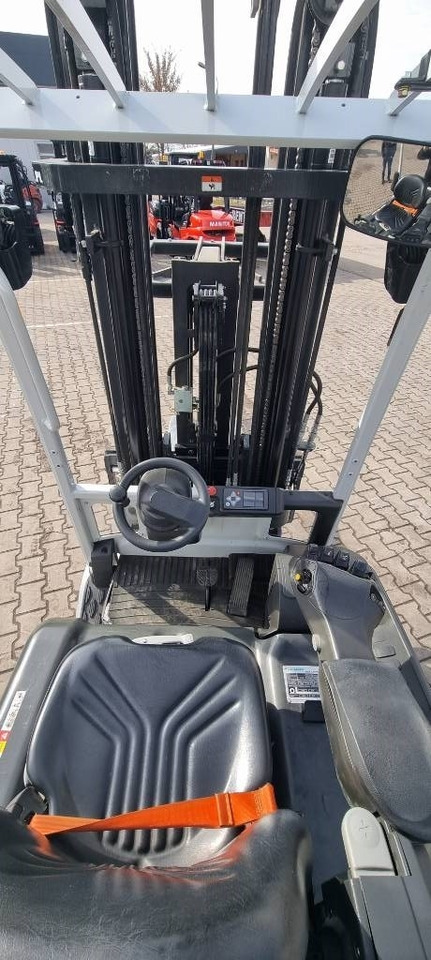 Электропогрузчик UniCarriers JA 2 N1 L16Q TX4-16: фото 12