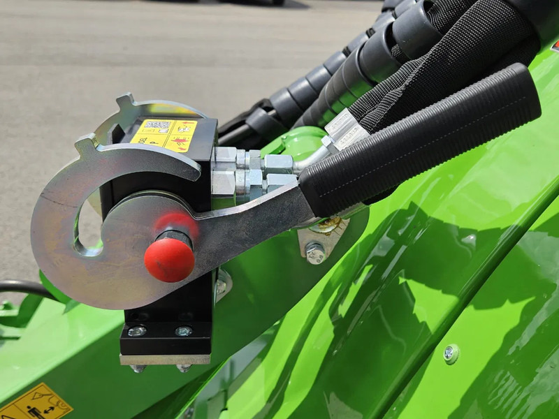 Гусеничный мини-погрузчик Avant 645i Rental mini-shovel: фото 20