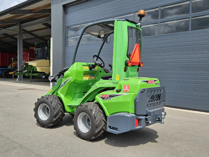 Гусеничный мини-погрузчик Avant 645i Rental mini-shovel: фото 7