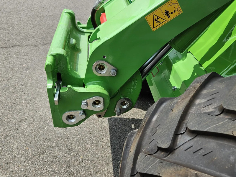 Гусеничный мини-погрузчик Avant 645i Rental mini-shovel: фото 17