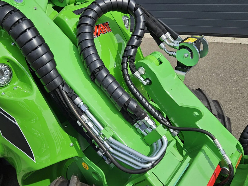 Гусеничный мини-погрузчик Avant 645i Rental mini-shovel: фото 20 Гусеничный мини-погрузчик Avant 645i Rental mini-shovel: фото 20