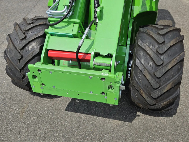 Гусеничный мини-погрузчик Avant 645i Rental mini-shovel: фото 18