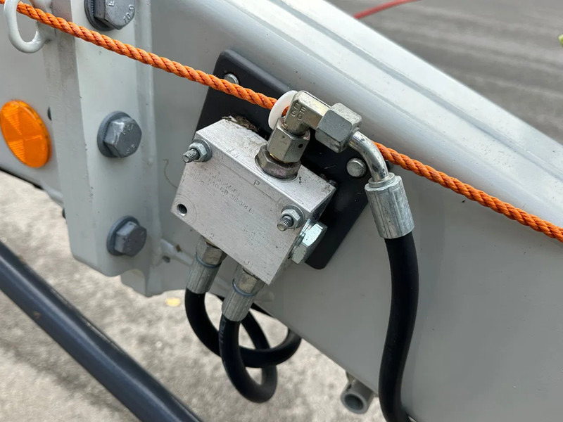 Сеноворошилка Claas Liner 2700: фото 18