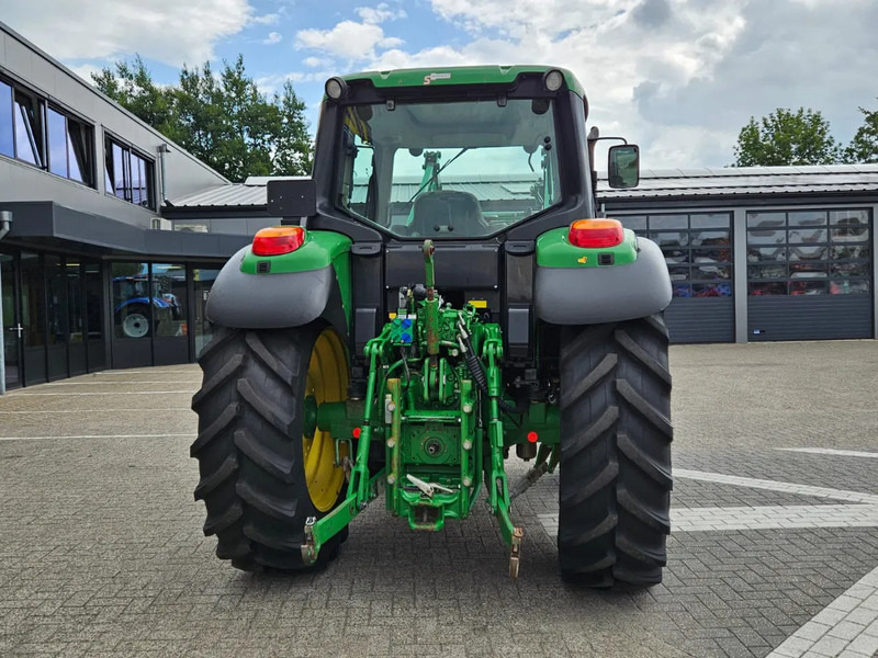 John Deere 6230 met 631 voorlader - Трактор: фото 4 John Deere 6230 met 631 voorlader - Трактор: фото 4
