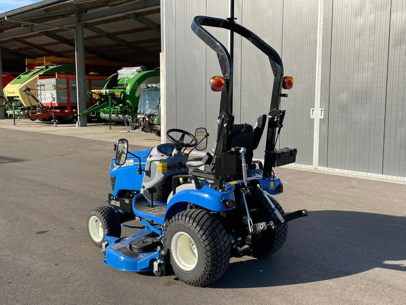 New Holland Boomer 25 compact - Минитрактор: фото 3 New Holland Boomer 25 compact - Минитрактор: фото 3