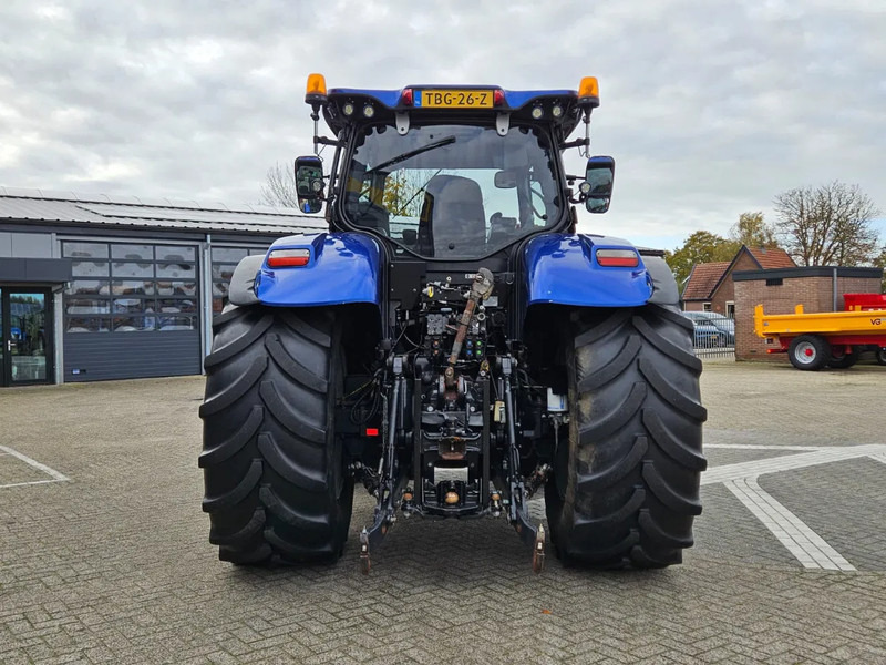 New Holland T7.230AC Autocommand - Трактор: фото 4 New Holland T7.230AC Autocommand - Трактор: фото 4