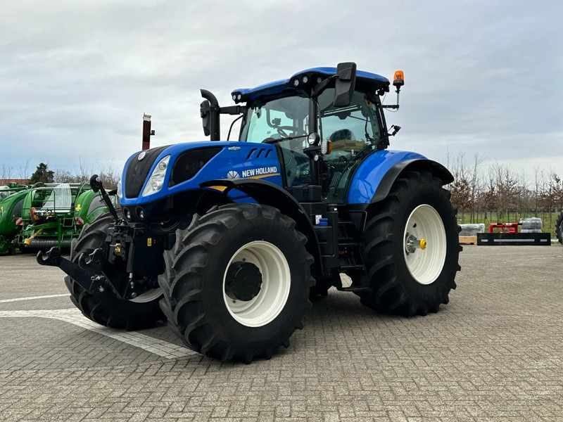 Трактор New Holland T7.245 Autocommand: фото 14