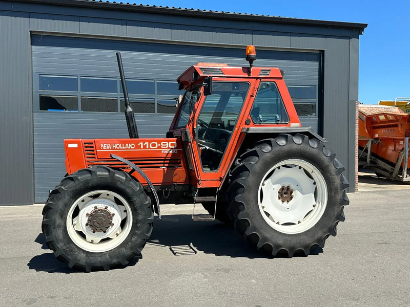 Fiat New Holland 110-90DT 110-90DT - Тягач: фото 5 Fiat New Holland 110-90DT 110-90DT - Тягач: фото 5