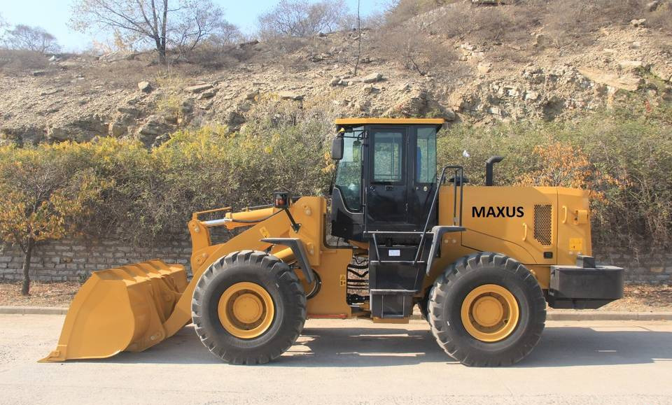 NEW MAXUS Steyr 16 TON Wheel Loader Warranty up to 10 YEARS НОВА Копарка колісна MAXUS Steyr 16 ТОН Гарантія до 10 РОКІВ NOWA Ładowarka Kołowa MAXUS Steyr 16 TON Gwarancja do 10 LAT - Колёсный погрузчик: фото 2 NEW MAXUS Steyr 16 TON Wheel Loader Warranty up to 10 YEARS НОВА Копарка колісна MAXUS Steyr 16 ТОН Гарантія до 10 РОКІВ NOWA Ładowarka Kołowa MAXUS Steyr 16 TON Gwarancja do 10 LAT - Колёсный погрузчик: фото 2