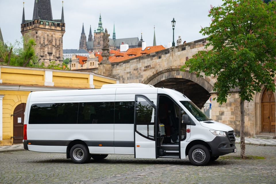 Mercedes-Benz Sprinter Comfort - Микроавтобус, Пассажирский фургон: фото 2 Mercedes-Benz Sprinter Comfort - Микроавтобус, Пассажирский фургон: фото 2