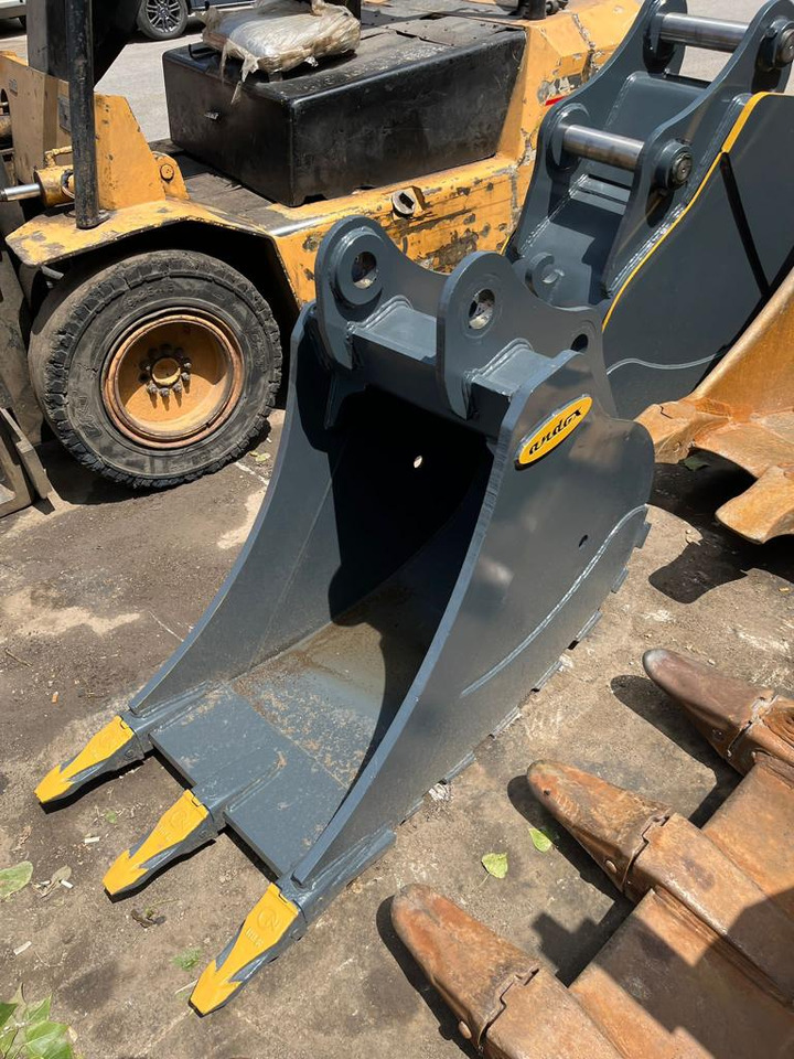 Komatsu - Ковш для экскаватора для Мини-экскаваторов: фото 2 Komatsu - Ковш для экскаватора для Мини-экскаваторов: фото 2