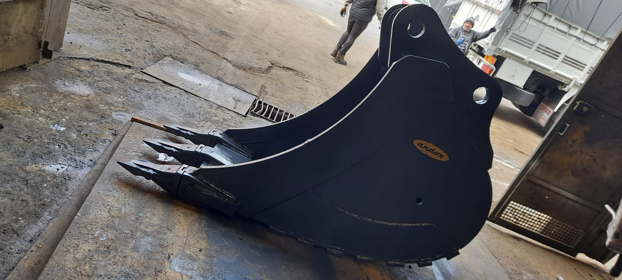 Komatsu - Ковш для экскаватора для Мини-экскаваторов: фото 4 Komatsu - Ковш для экскаватора для Мини-экскаваторов: фото 4