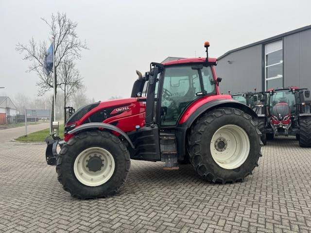 Valtra T144 Hitech - Трактор: фото 2 Valtra T144 Hitech - Трактор: фото 2