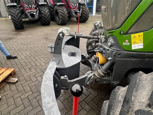 Trekkerbumper Tractorbumper met opbergkist - Запчасти для Сельскохозяйственной техники: фото 5 Trekkerbumper Tractorbumper met opbergkist - Запчасти для Сельскохозяйственной техники: фото 5