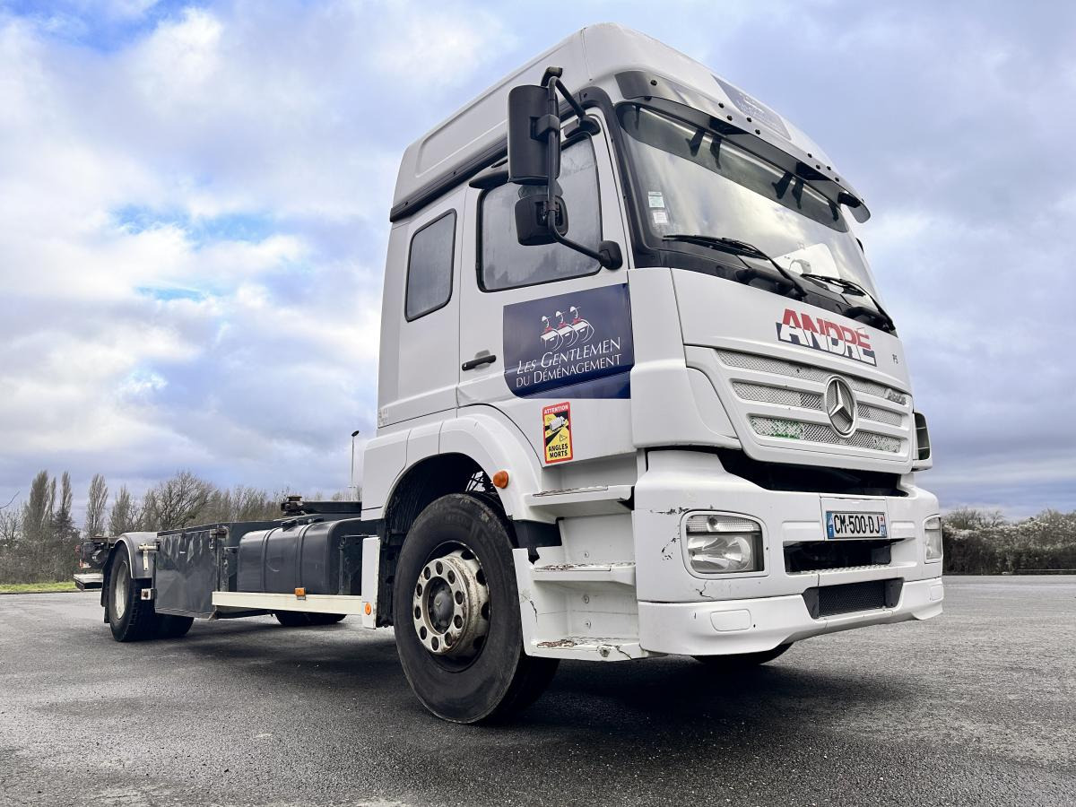 Mercedes Axor - Грузовик-шасси: фото 2 Mercedes Axor - Грузовик-шасси: фото 2