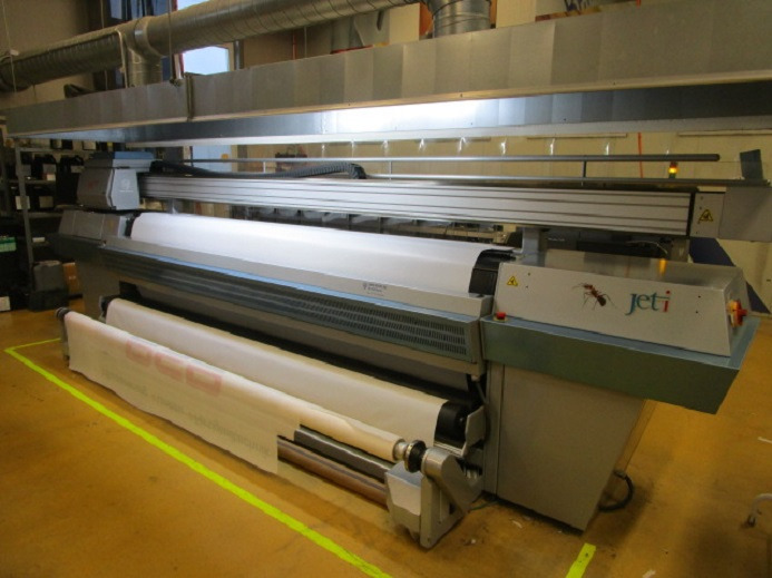 GROSSFORMATDRUCKER AGFA JETI 3324 SL BASE SOLVENT RTR (roll to roll) 6C (DRUCKT AUF PLACHEN, PLANEN, STOFFBANNER & VERSCHIEDENE MATERIALIEN) - Цифровая печатная машина: фото 1 GROSSFORMATDRUCKER AGFA JETI 3324 SL BASE SOLVENT RTR (roll to roll) 6C (DRUCKT AUF PLACHEN, PLANEN, STOFFBANNER & VERSCHIEDENE MATERIALIEN) - Цифровая печатная машина: фото 1