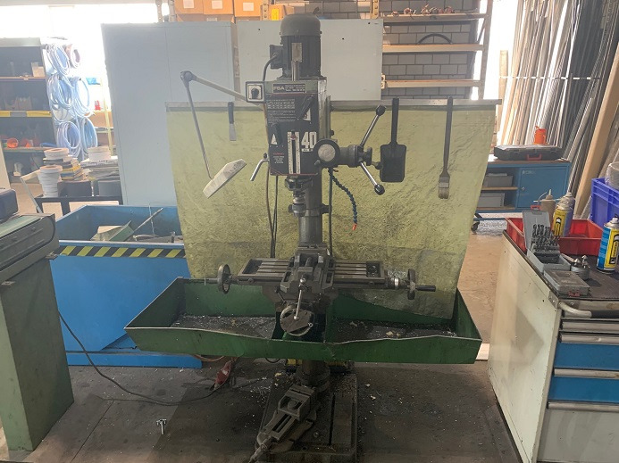 STÄNDERBOHRMASCHINE RF-40HC - Печатное оборудование: фото 1 STÄNDERBOHRMASCHINE RF-40HC - Печатное оборудование: фото 1