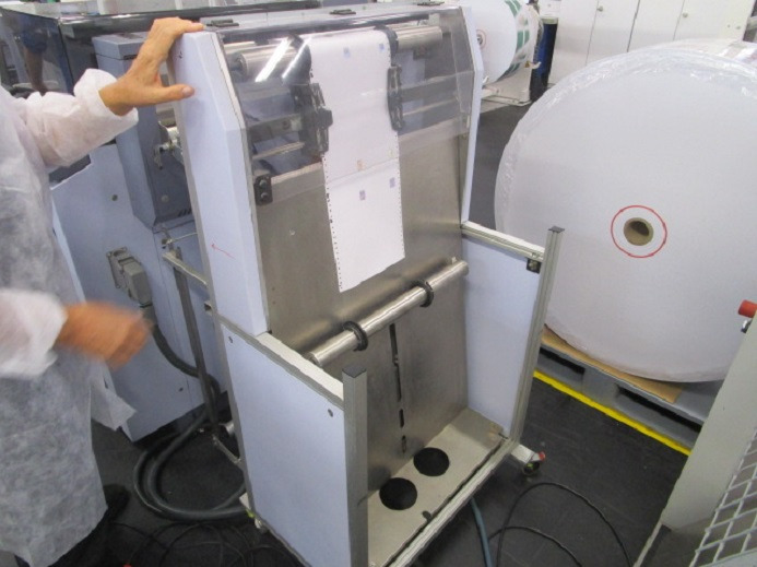 VAN DEN BERGH FOIL-WIZARD (Heissfolienprägung)  INKL. ROLLENABWICKLER HUNKELER - Печатное оборудование: фото 5 VAN DEN BERGH FOIL-WIZARD (Heissfolienprägung)  INKL. ROLLENABWICKLER HUNKELER - Печатное оборудование: фото 5