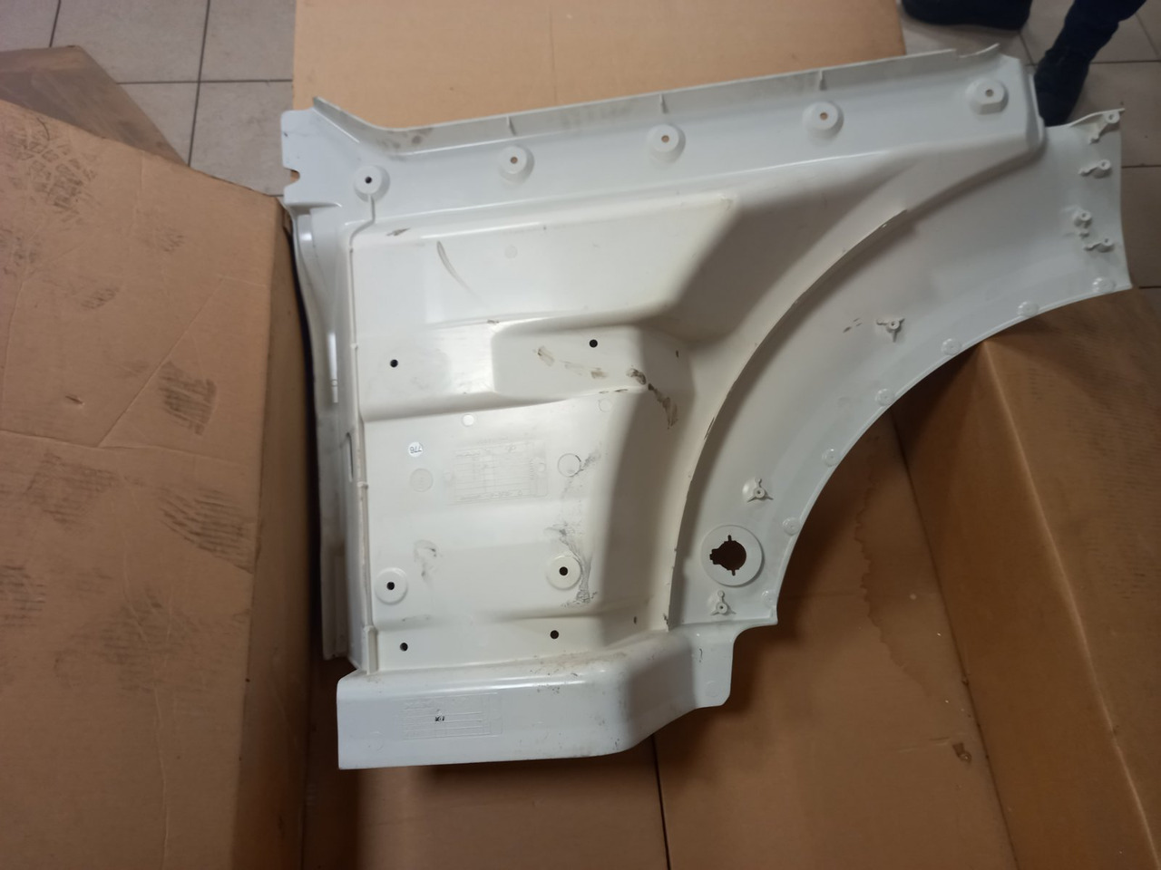 ORIGINAL MAN TGA - Кузов и экстерьер: фото 1 ORIGINAL MAN TGA - Кузов и экстерьер: фото 1