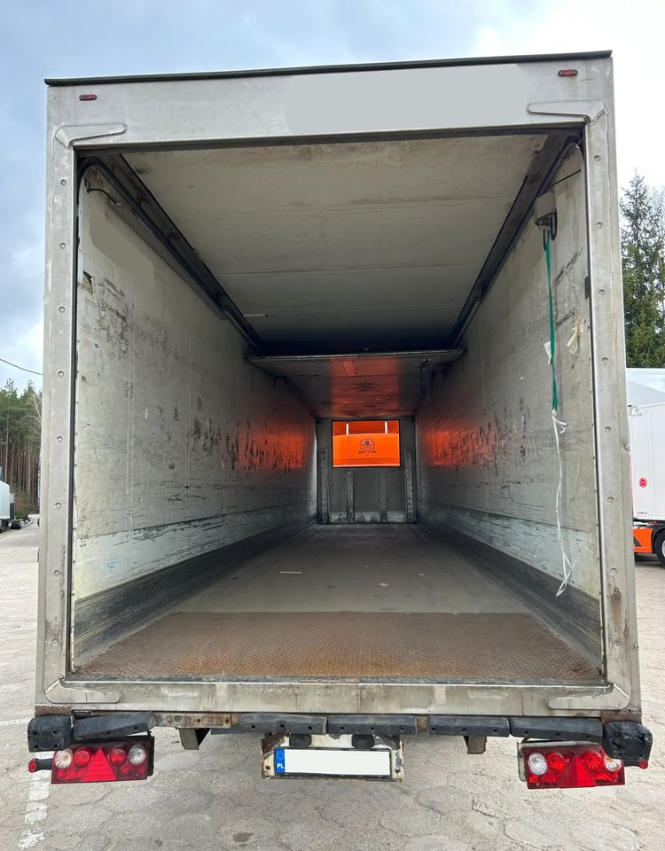 Schmitz Cargobull CHŁODNIA / IZOTERMA / KONTENER / MAGAZYN / 3 SZTUKI !! - Полуприцеп-рефрижератор: фото 4 Schmitz Cargobull CHŁODNIA / IZOTERMA / KONTENER / MAGAZYN / 3 SZTUKI !! - Полуприцеп-рефрижератор: фото 4