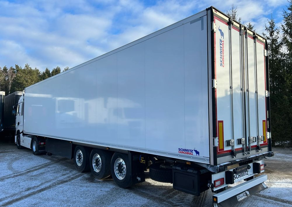 Schmitz Cargobull ORYGINALNE ALUFELGI ALCOA / BEZWYPADKOWA CHŁODNIA / GRUBA ŚCIANA 7 CM / 2 SZTUKI !! - Полуприцеп-рефрижератор: фото 5 Schmitz Cargobull ORYGINALNE ALUFELGI ALCOA / BEZWYPADKOWA CHŁODNIA / GRUBA ŚCIANA 7 CM / 2 SZTUKI !! - Полуприцеп-рефрижератор: фото 5