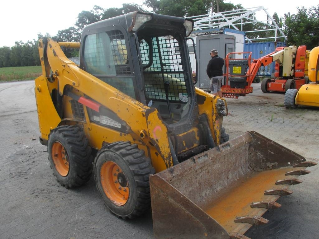 Bobcat S 530 - Мини-погрузчик с бортовым поворотом: фото 4 Bobcat S 530 - Мини-погрузчик с бортовым поворотом: фото 4