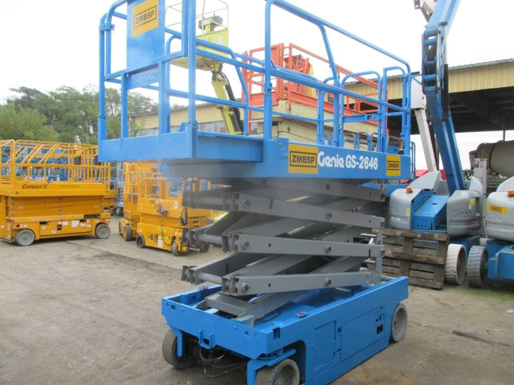 Ножничный подъемник Genie GS 2646: фото 6 Ножничный подъемник Genie GS 2646: фото 6