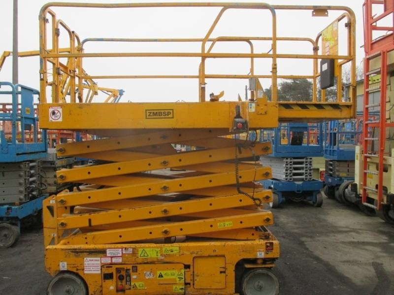 Genie GS 3246 - Ножничный подъемник: фото 5 Genie GS 3246 - Ножничный подъемник: фото 5