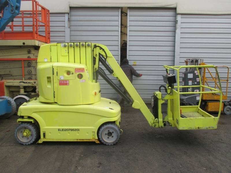 JLG Toucan 1210 - Коленчатый подъемник: фото 1 JLG Toucan 1210 - Коленчатый подъемник: фото 1