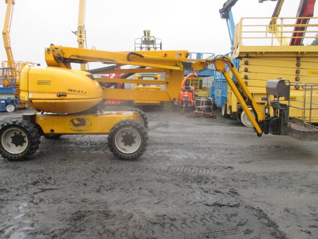 Manitou 160 ATJ - Коленчатый подъемник: фото 2 Manitou 160 ATJ - Коленчатый подъемник: фото 2