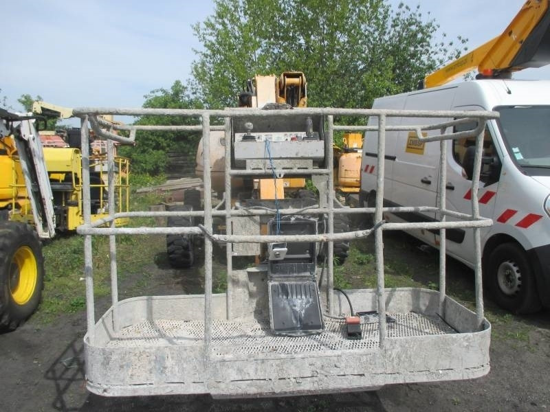 Manitou 160 ATJ - Коленчатый подъемник: фото 2 Manitou 160 ATJ - Коленчатый подъемник: фото 2