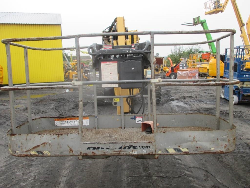 Коленчатый подъемник Niftylift HR 28 HYBRID: фото 10 Коленчатый подъемник Niftylift HR 28 HYBRID: фото 10