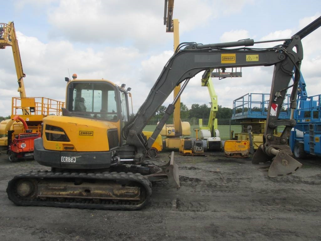 Volvo ECR 88 D - Мини-экскаватор: фото 1 Volvo ECR 88 D - Мини-экскаватор: фото 1