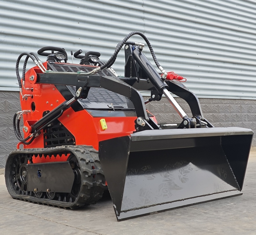 LEZUM Free Shipping Mini Skid Steer Loader Compact Track Electric/Diesel Chinese Mini Skid Steer Loader For Sale With Mini Skid Steer Attachments 4 In 1 Bucket - Мини-погрузчик с бортовым поворотом: фото 2 LEZUM Free Shipping Mini Skid Steer Loader Compact Track Electric/Diesel Chinese Mini Skid Steer Loader For Sale With Mini Skid Steer Attachments 4 In 1 Bucket - Мини-погрузчик с бортовым поворотом: фото 2