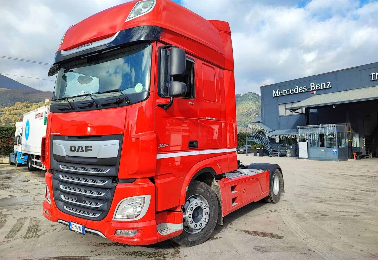 Тягач DAF XF 480: фото 1