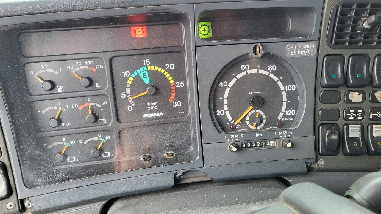 Грузовик-шасси SCANIA R124 420 6X4: фото 19 Грузовик-шасси SCANIA R124 420 6X4: фото 19