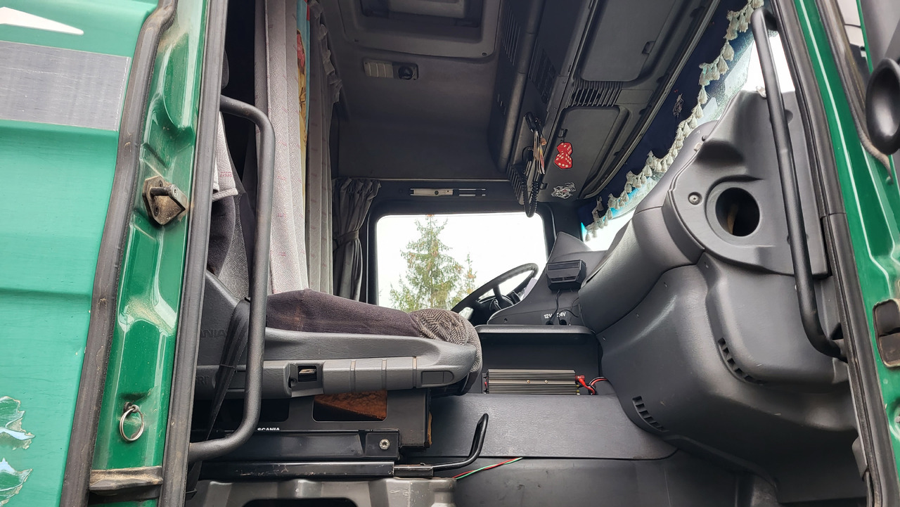 Грузовик-шасси SCANIA R124 420 6X4: фото 15 Грузовик-шасси SCANIA R124 420 6X4: фото 15