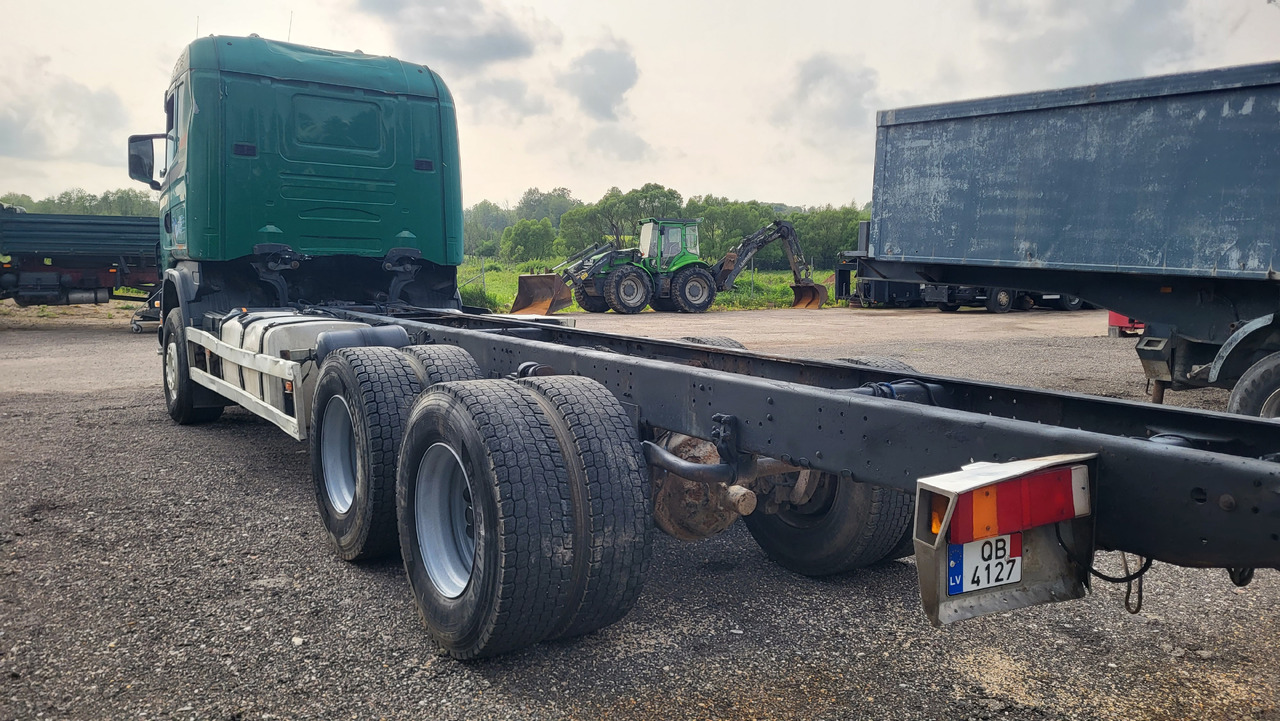 Грузовик-шасси SCANIA R124 420 6X4: фото 8 Грузовик-шасси SCANIA R124 420 6X4: фото 8