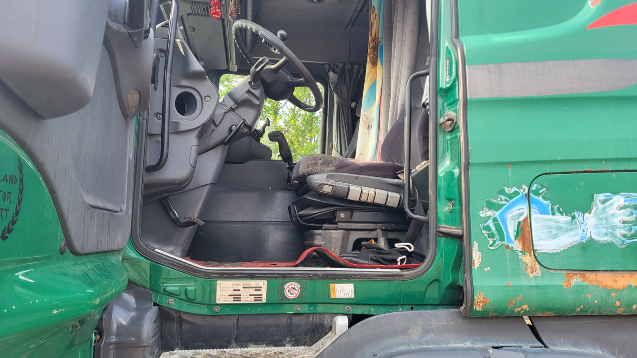 Грузовик-шасси SCANIA R124 420 6X4: фото 25 Грузовик-шасси SCANIA R124 420 6X4: фото 25